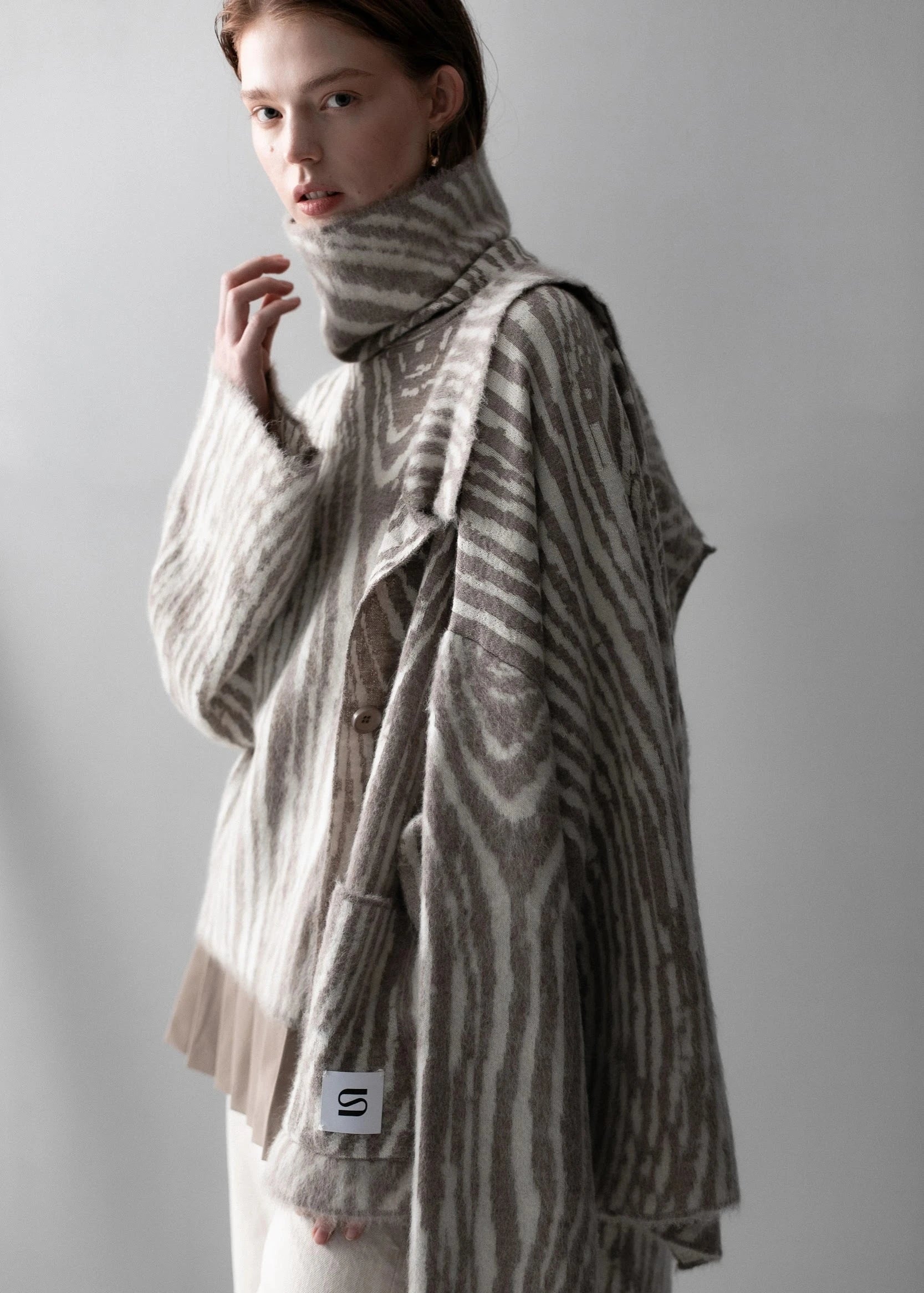 Sweaters – Shtelle
